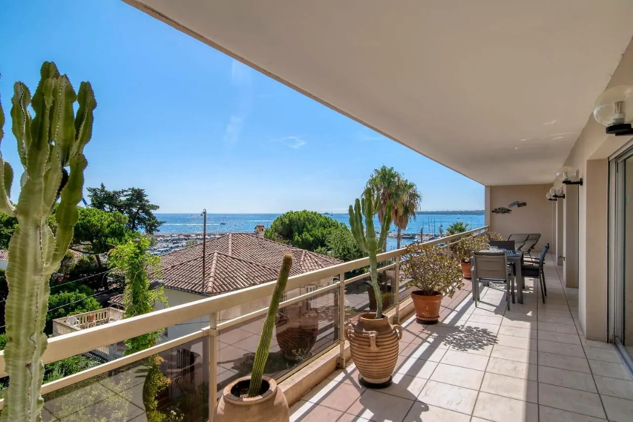 Renovated Apartment 155M2 3Br6P - Cannes Palm Beach