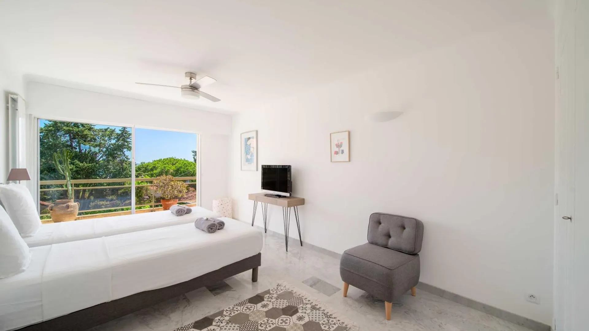 Renovated Apartment 155M2 3Br6P - Cannes Palm Beach 0*,