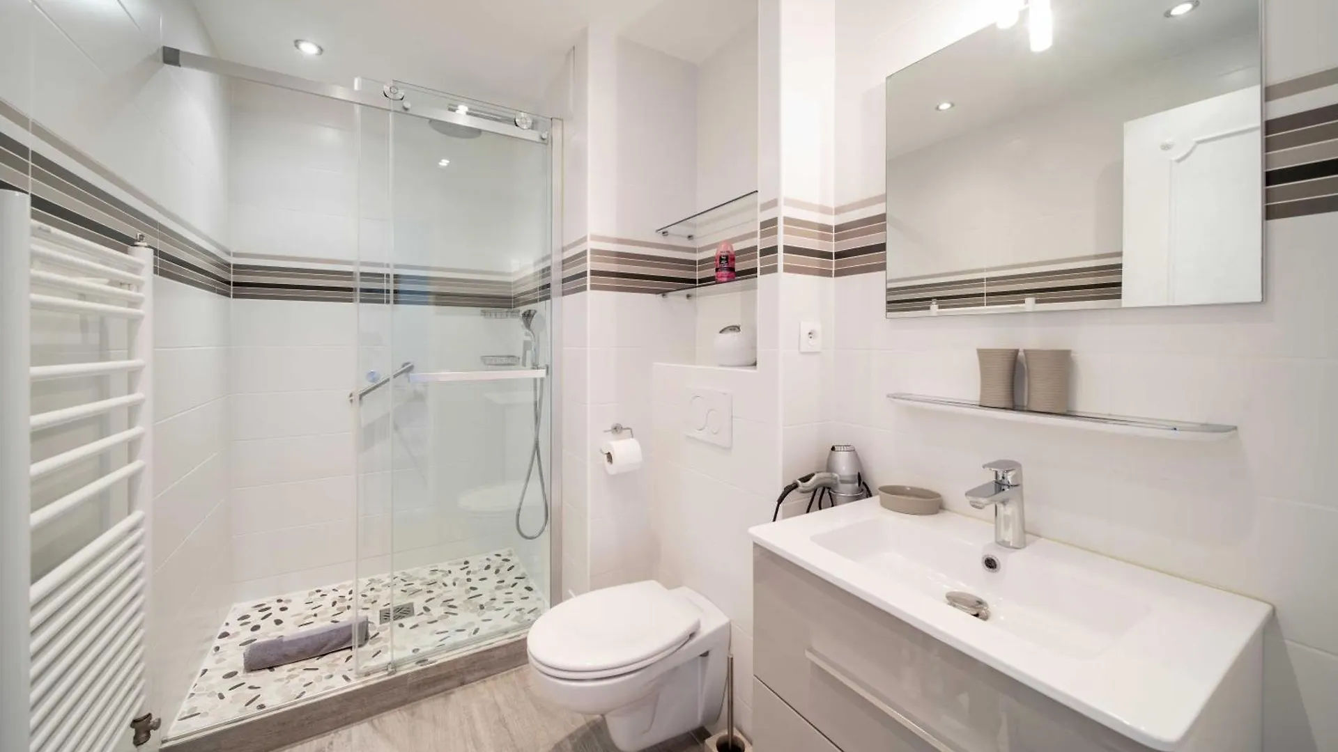 Renovated Apartment 155M2 3Br6P - Cannes Palm Beach