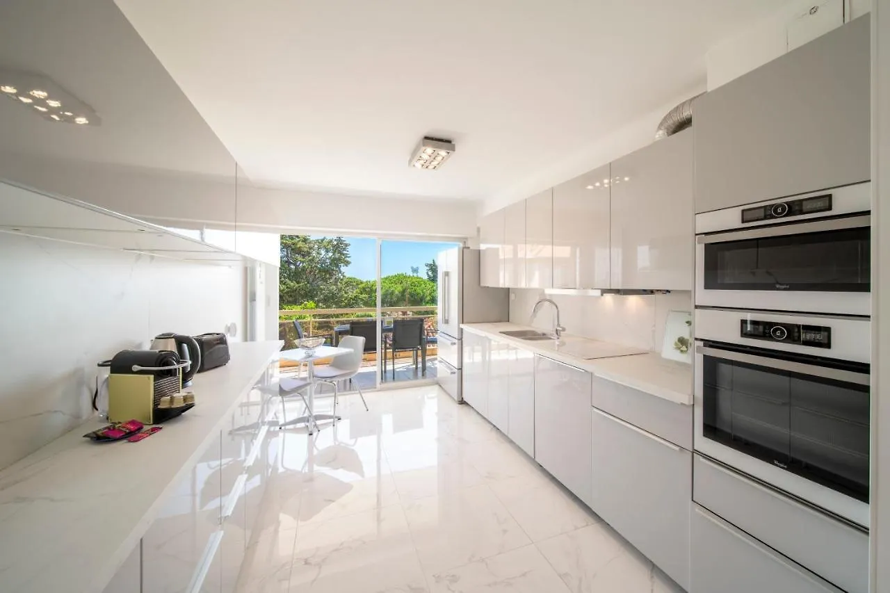 Renovated Apartment 155M2 3Br6P - Cannes Palm Beach