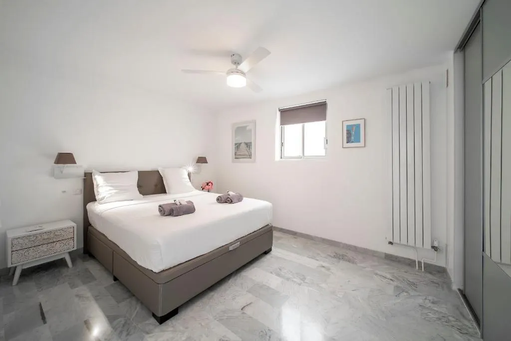 Renovated Apartment 155M2 3Br6P - Cannes Palm Beach France