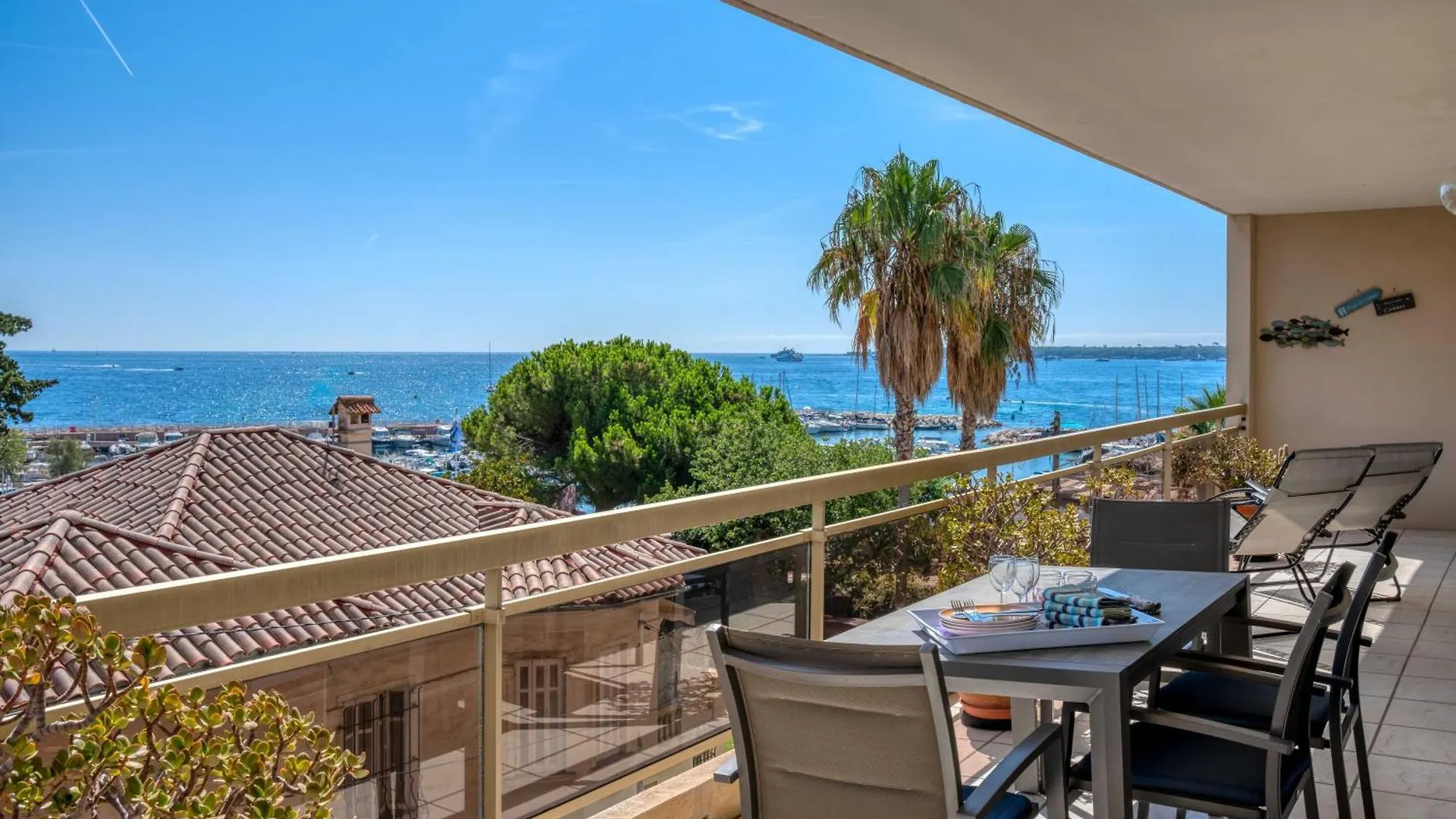 Renovated Apartment 155M2 3Br6P - Cannes Palm Beach